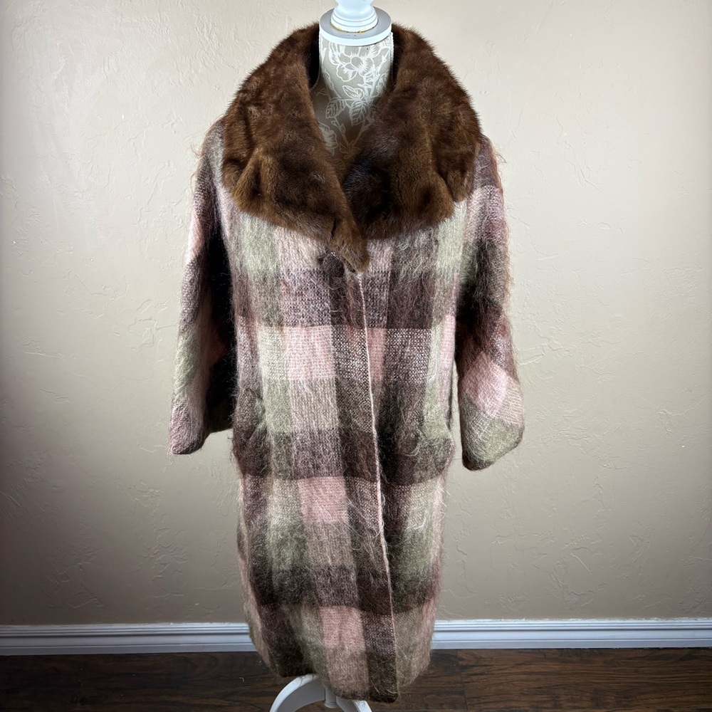Vintage Lilli Ann Coat Plaid Mohair Mink Long Womans Pink Tan Tisse A Paris PM